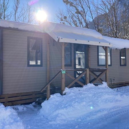 Camping Rcn Belledonne Ле-Бур-д'Уазан Екстер'єр фото